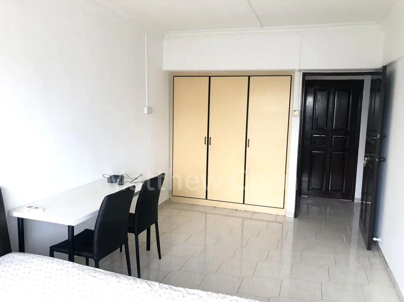 PEOPLE'S PARK COMPLEX 10