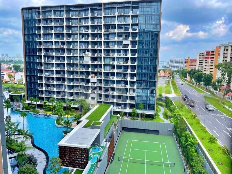 THE GARDEN RESIDENCES 14