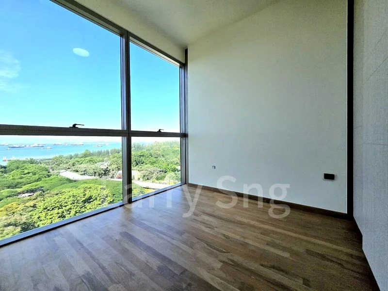 COASTLINE RESIDENCES 3