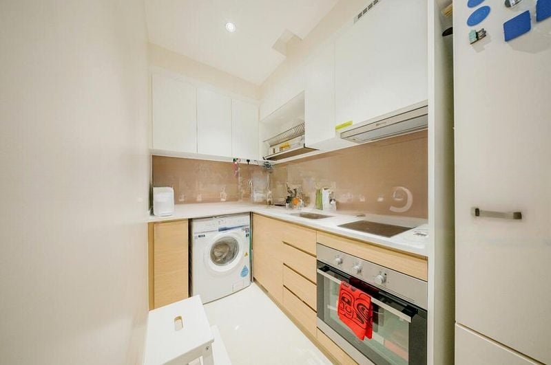 TREASURE AT TAMPINES 9