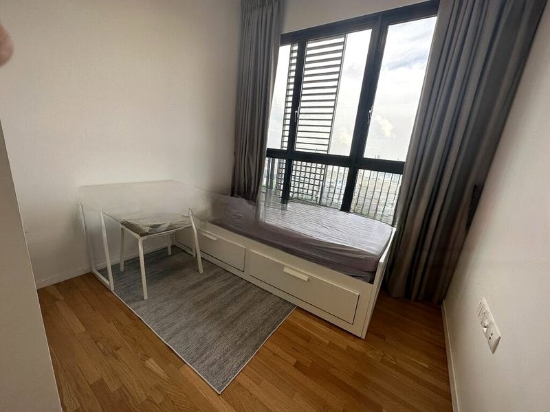 AVENUE SOUTH RESIDENCE 5