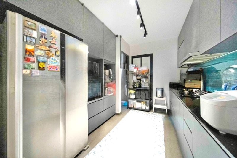 GEYLANG EAST AVE 1 3