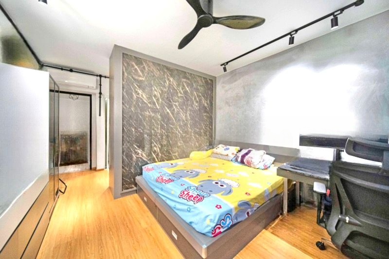 GEYLANG EAST AVE 1 4