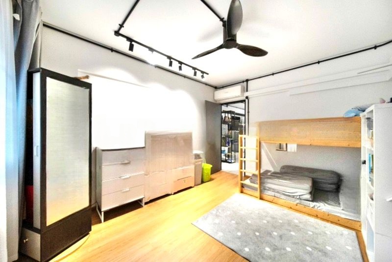 GEYLANG EAST AVE 1 8