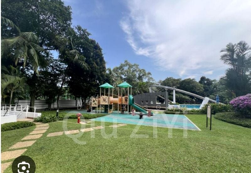 THE ATRIA AT MEYER 4