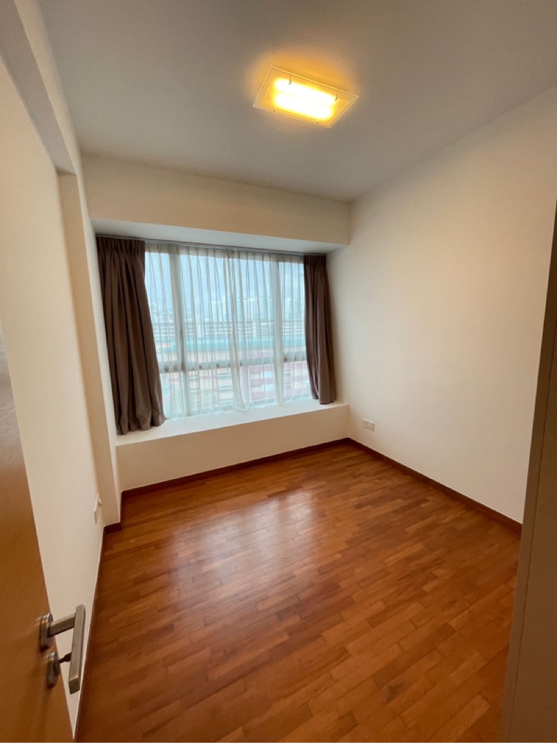 DAKOTA RESIDENCES 18