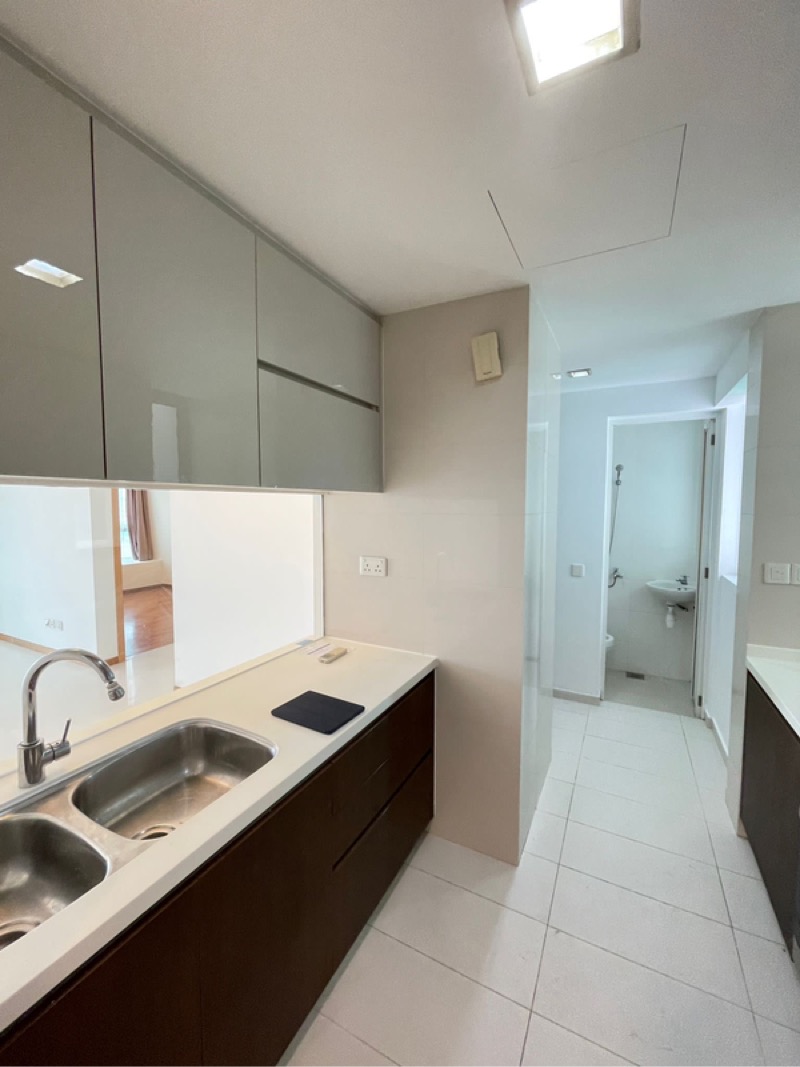 DAKOTA RESIDENCES 24