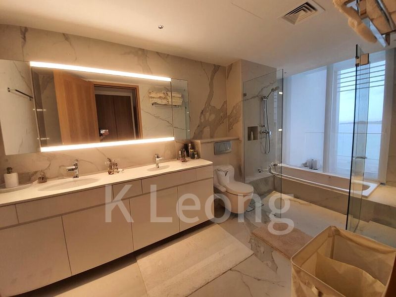 THE OCEANFRONT @ SENTOSA COVE 8