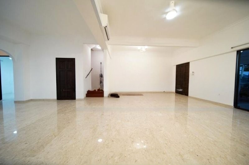 PARRY COURT 5