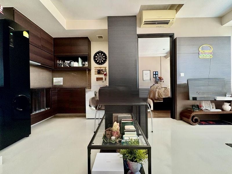 KEMBANGAN SUITES 7