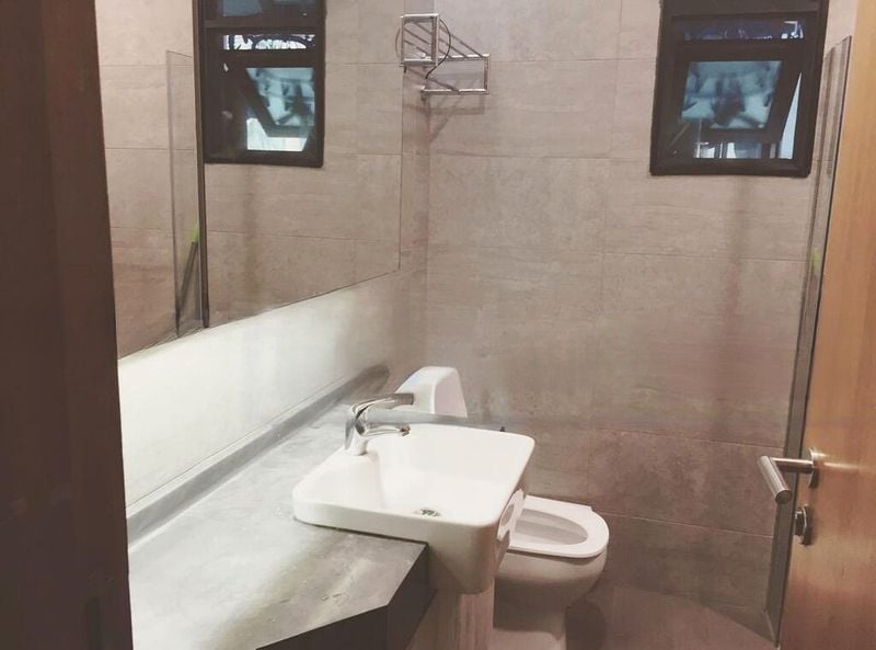 ADAM PARK CONDOMINIUM 6