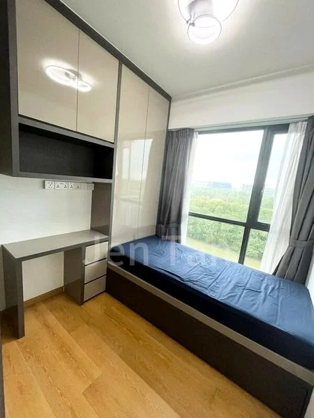 KINGSFORD WATERBAY 4