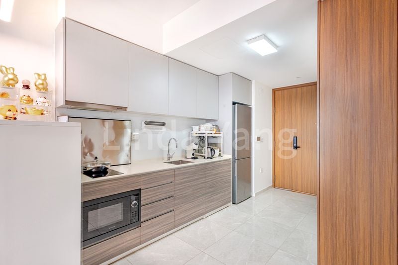 STIRLING RESIDENCES 3