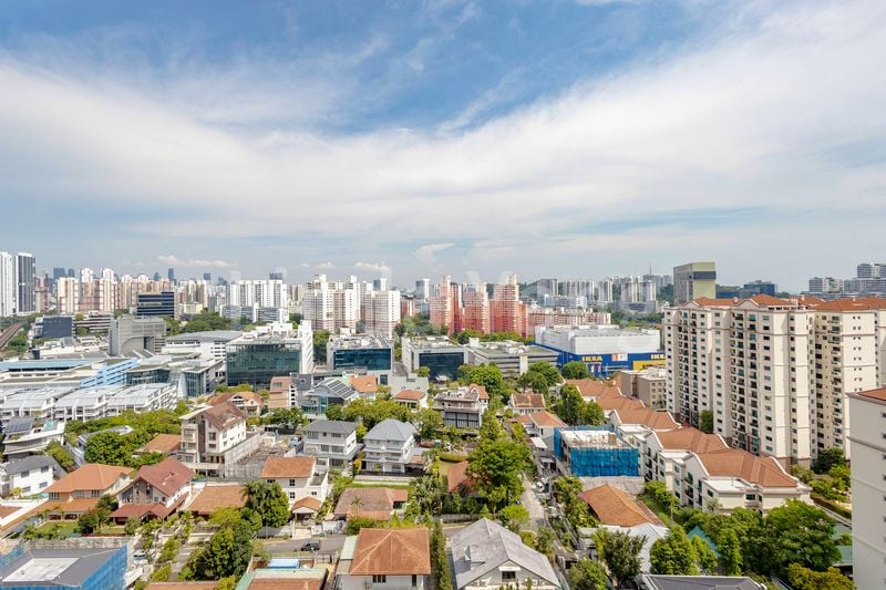 STIRLING RESIDENCES 15