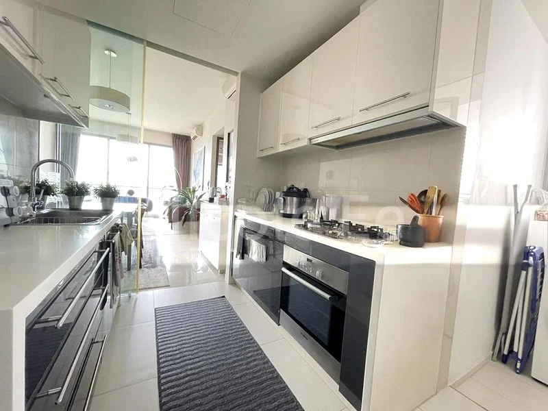 THE WHARF RESIDENCE 6