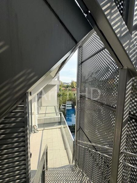 HOLLAND RESIDENCES 3