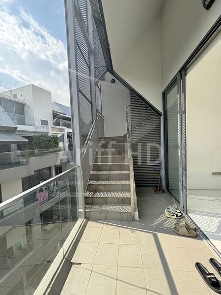 HOLLAND RESIDENCES 4