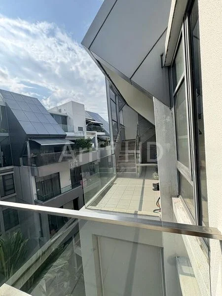 HOLLAND RESIDENCES 7