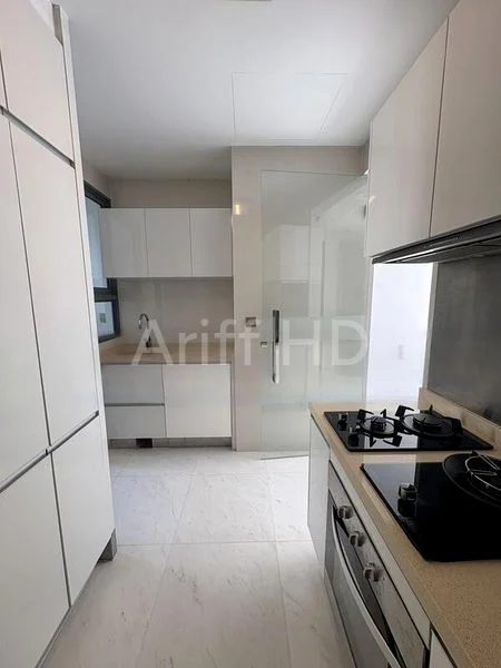 HOLLAND RESIDENCES 13