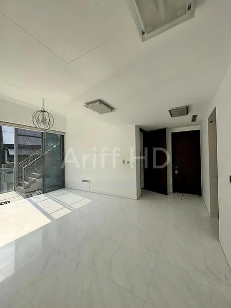 HOLLAND RESIDENCES 15