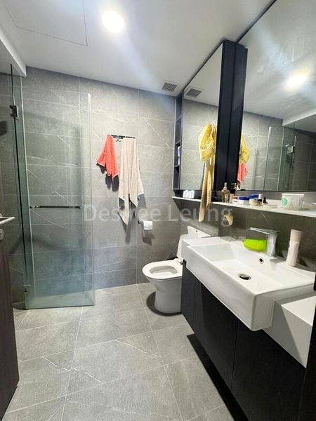 RIVERFRONT RESIDENCES 9