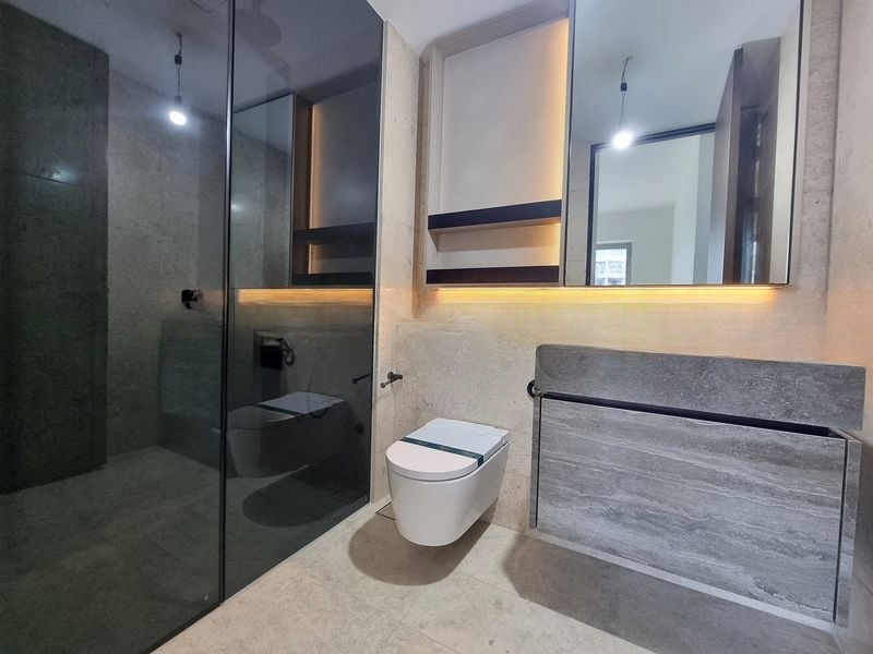 THE REEF AT KING'S DOCK 14