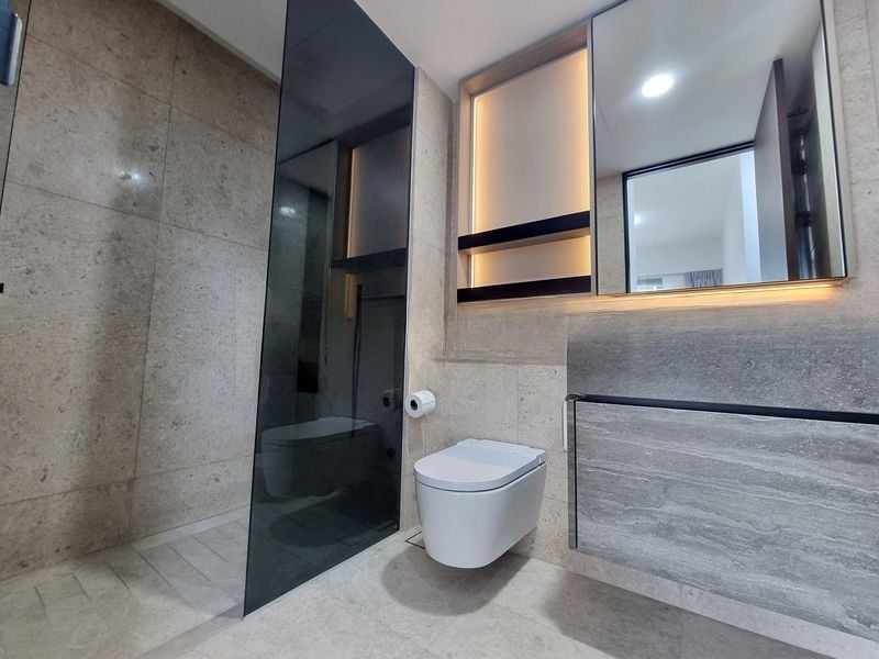 THE REEF AT KING'S DOCK 15