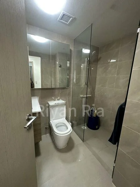 TREASURE AT TAMPINES 7