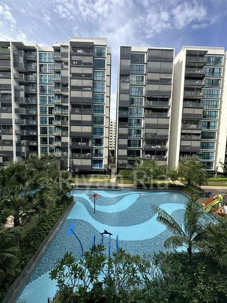 TREASURE AT TAMPINES 8