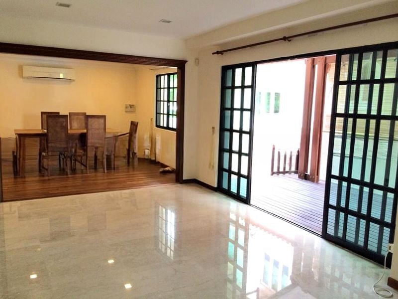BEDOK PESARI 4