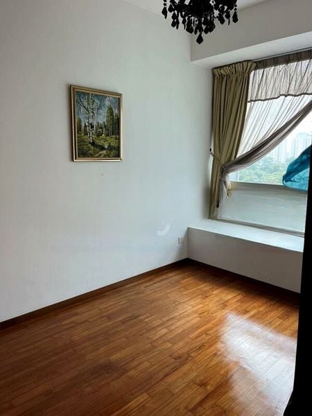 MONTVIEW 8