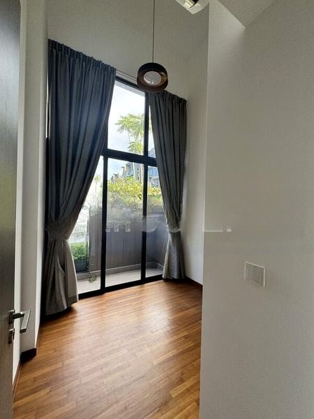 KENT RIDGE HILL RESIDENCES 12