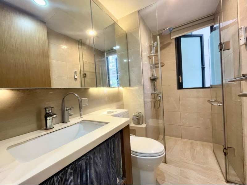 KINGSFORD WATERBAY 19