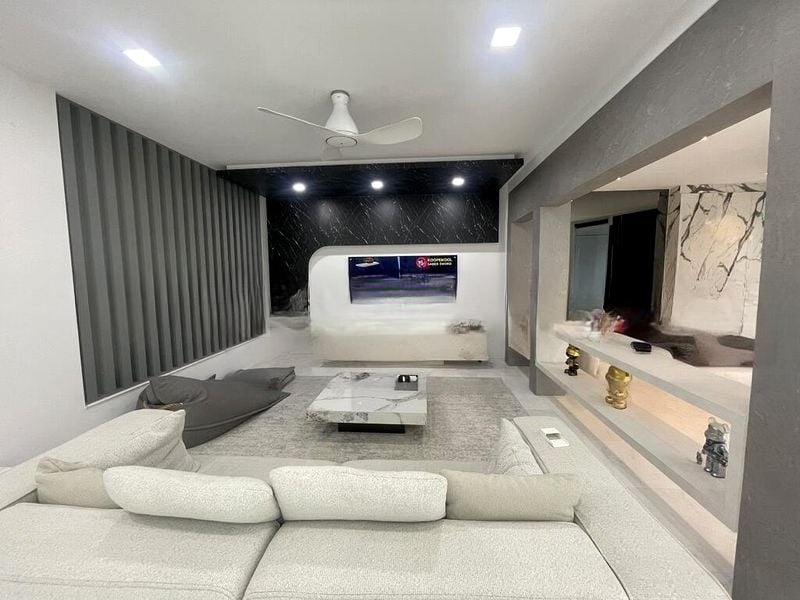 SELETAR HILLS ESTATE 12