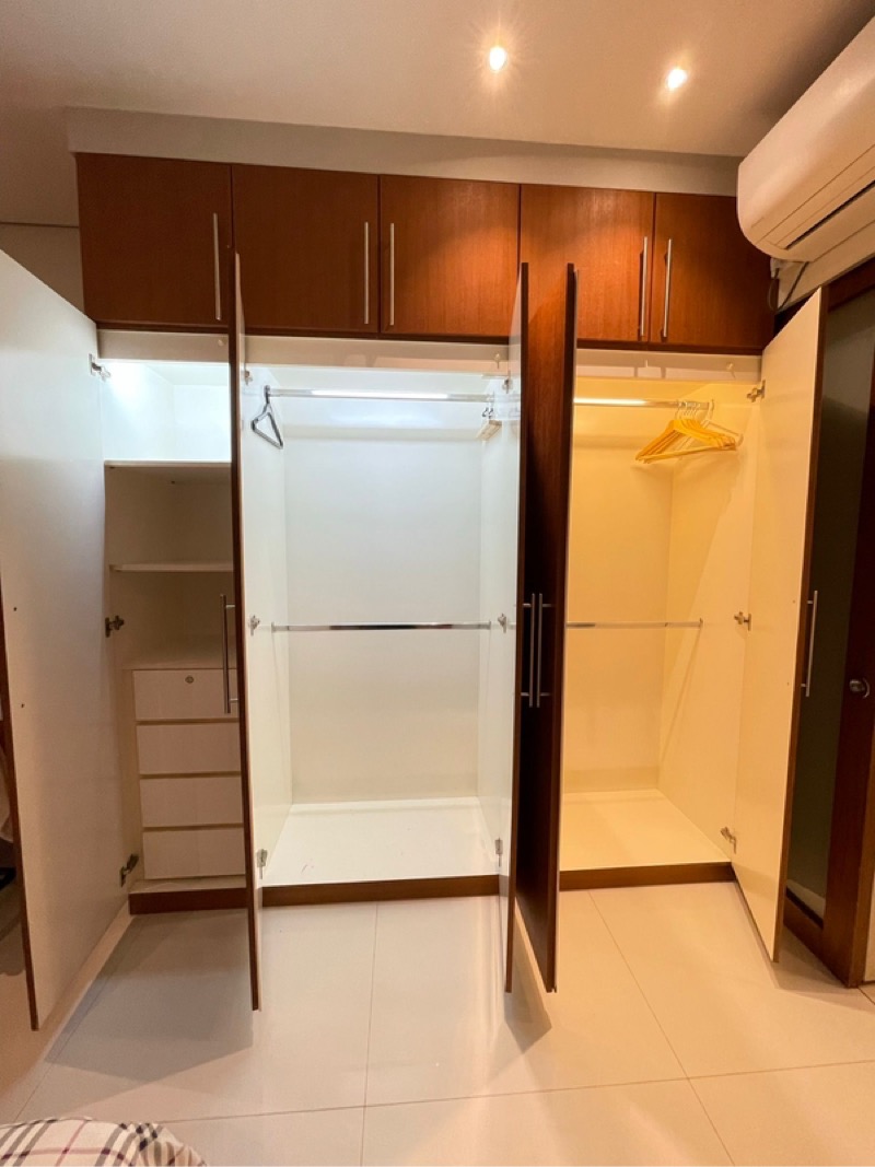 HIGH STREET CENTRE 32