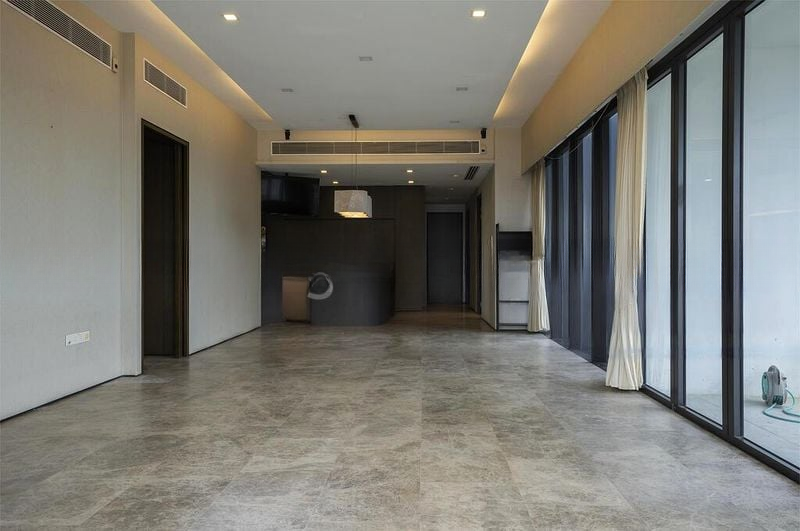 CENTENNIA SUITES 3