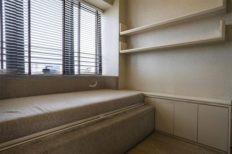 CENTENNIA SUITES 8