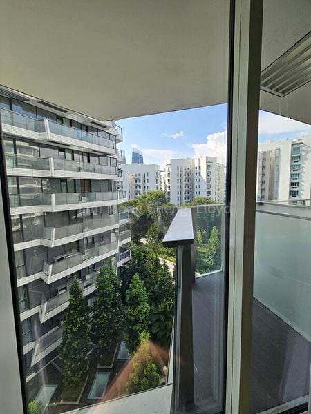 CORALS AT KEPPEL BAY 10