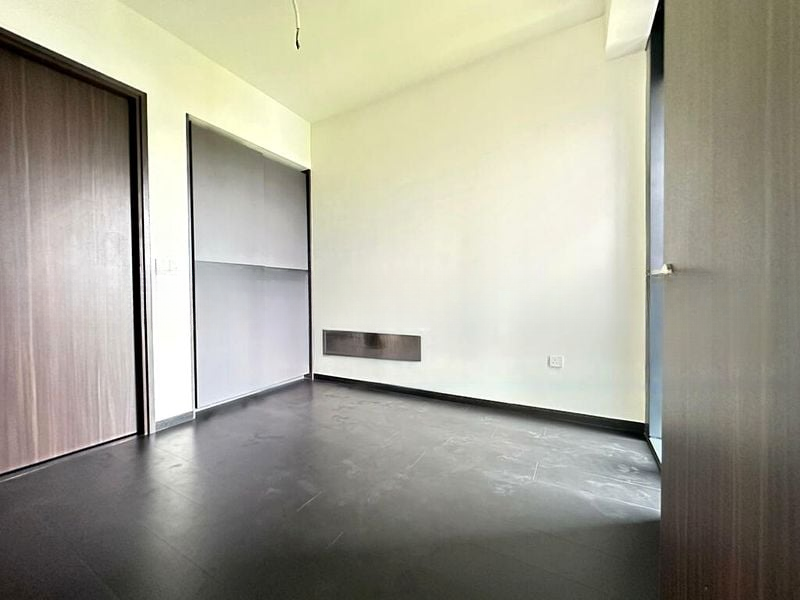 THE LINQ @ BEAUTY WORLD 8