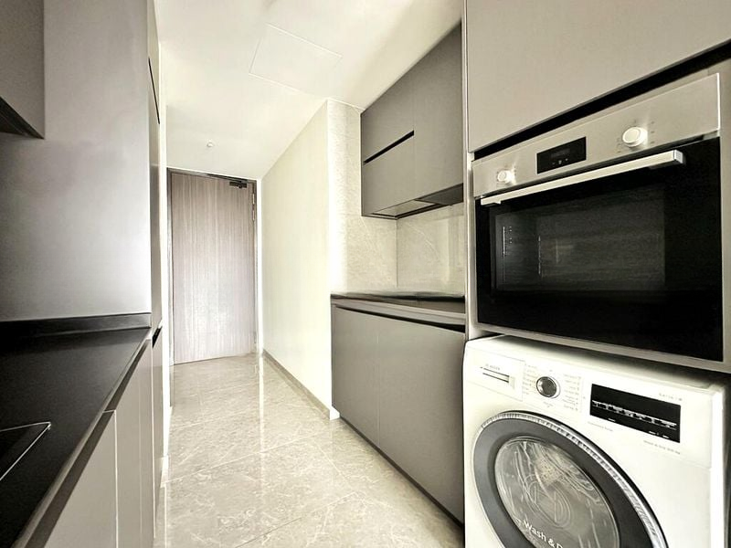 THE LINQ @ BEAUTY WORLD 10