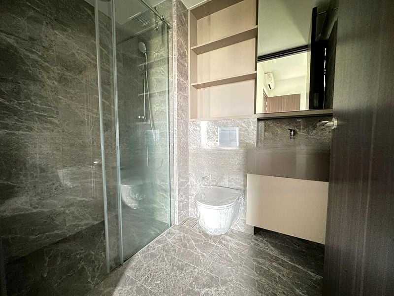 THE LINQ @ BEAUTY WORLD 6