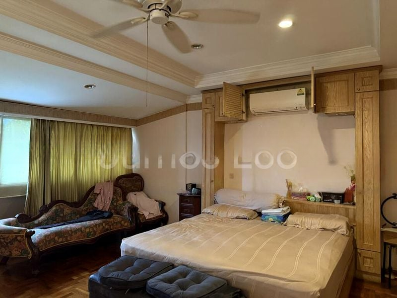 LAKEPOINT CONDOMINIUM 6