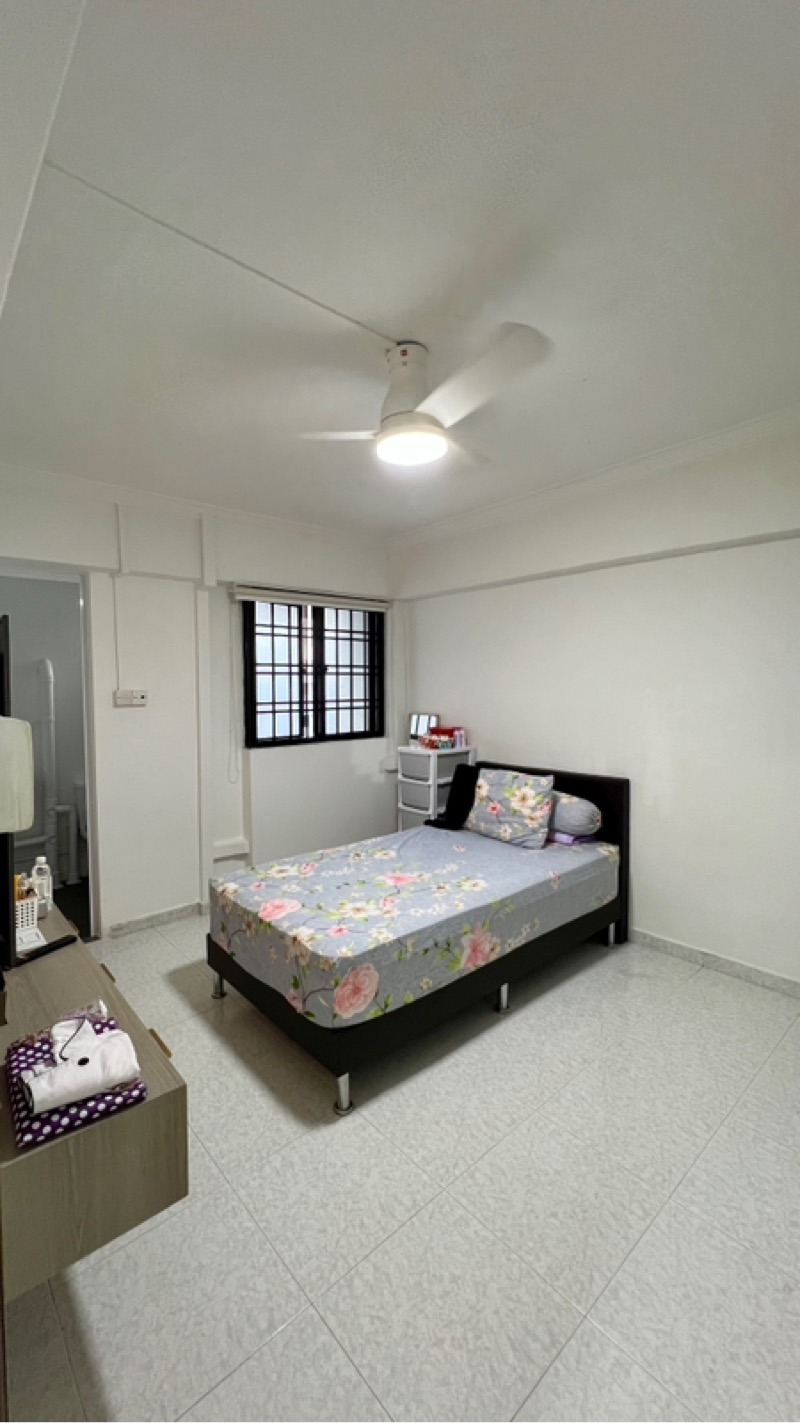 HOUGANG AVE 7 4