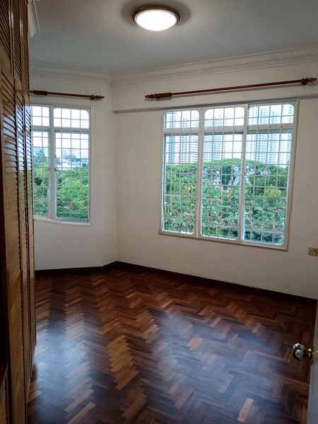 BISHAN PARK CONDOMINIUM 9