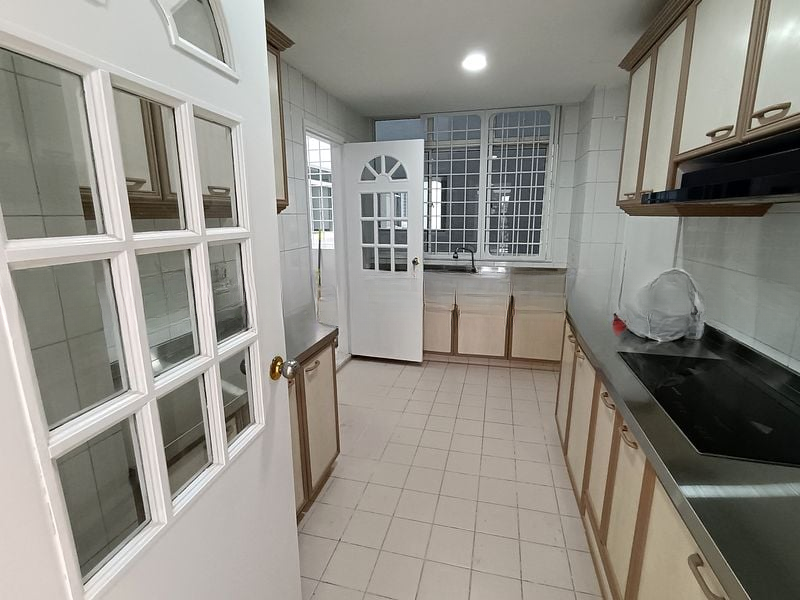 BISHAN PARK CONDOMINIUM 4