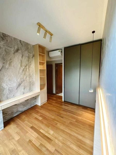 FOURTH AVENUE RESIDENCES 5