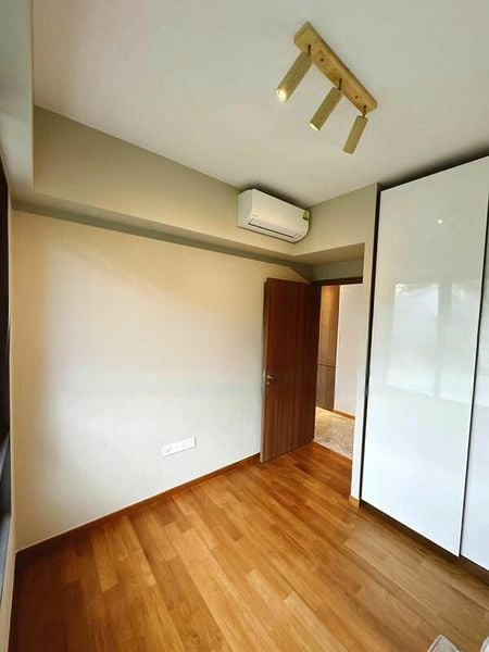 FOURTH AVENUE RESIDENCES 6