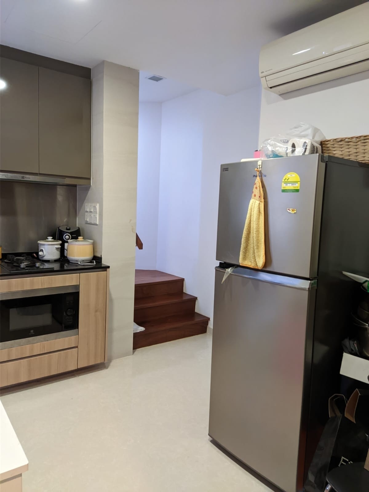 DUNMAN REGENCY 11