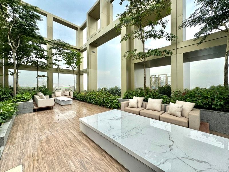 IRWELL HILL RESIDENCES 13