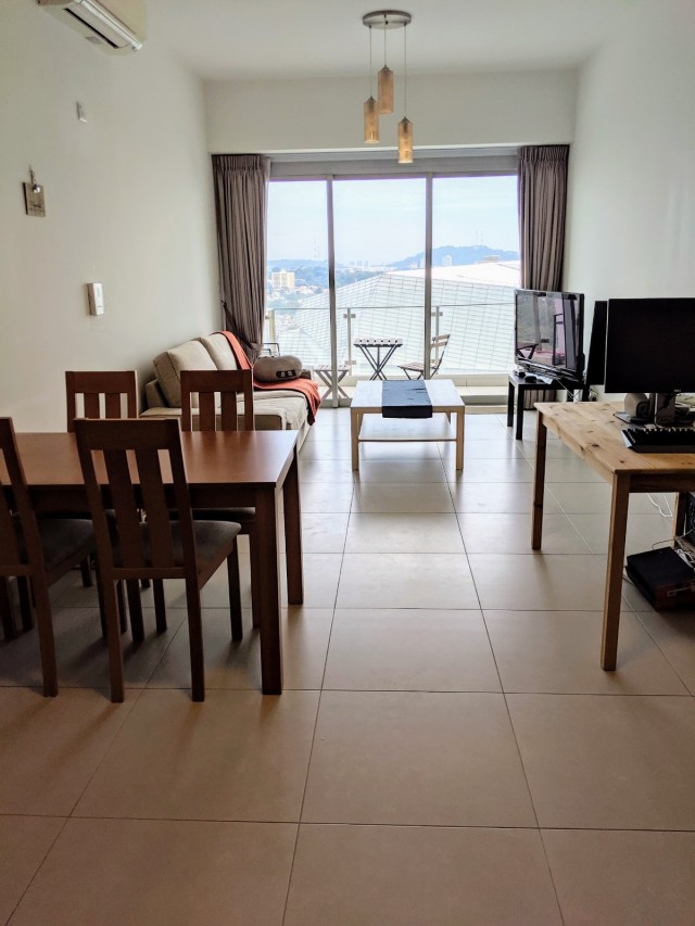 THE ROCHESTER RESIDENCES 19